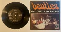 The Beatles &ndash; Hey Jude / Revolution 7&rdquo;