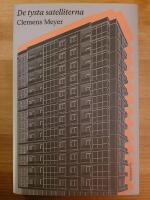 De tysta satelliterna