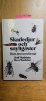 Skadedjur och snyltg&auml;ster i hus, hem och f&ouml;rr&aring;d