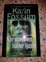 N&auml;r dj&auml;vulen h&aring;ller ljuset