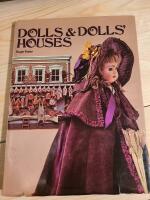 Dolls and dolls' houses
