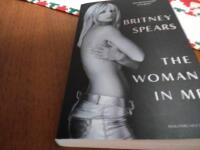 The woman in me (svensk utg&aring;va)