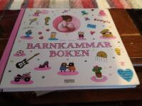 Den rosa barnkammarboken