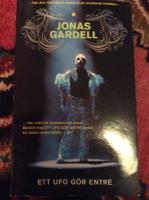 Ett ufo g&ouml;r entr&eacute;