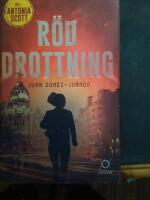 R&ouml;d drottning