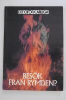 Bes&ouml;k fr&aring;n rymden? : kritisk granskning av k&auml;nda UFO-fall