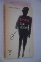 D&ouml;den &aring;ker skidor