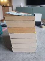 M&auml;rkta f&ouml;r livet, Prio ett, Vita sp&aring;r, Bj&ouml;rnen sover, Nio liv, Broder Jakob,  Pappas pojke(alla b&ouml;cker i serien!)