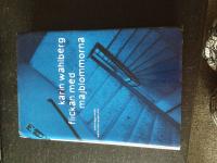 Flickan med majblommorna