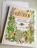 Boken om kryddor - Historien om kryddornas ursprung, bruk & egenskaper