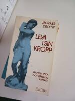 Leva i sin kropp : kroppsuttryck och mänsklig kontakt