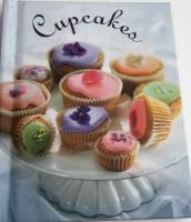Cupcakes :&nbsp;Presentbox med silikonformar &nbsp;