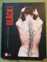 Bl&auml;ck. Tatueringar hud minnen 