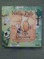 Nalle Puh adressbok med f&ouml;delsedagskalender och presentlista