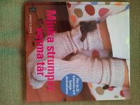 Mjuka strumpor, varma t&aring;r. Fler &auml;n 25 klassiska och busiga stickm&ouml;nster