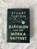 Dj&auml;vulen och det m&ouml;rka vattnet