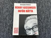 Henry Kissinger inf&ouml;r r&auml;tta