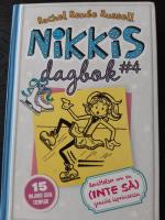 Nikkis dagbok #4 : ber&auml;ttelser om en (inte s&aring;) graci&ouml;s skridskoprinsessa