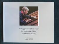 Tr&auml;biten 186. B&aring;tbyggaren och hans b&aring;tar. De hade sump i b&aring;ten. Barn leker med b&aring;tar