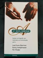 Att skriva m&auml;nniskan
