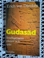 Gudas&auml;d : intelligensens planer och sp&aring;r