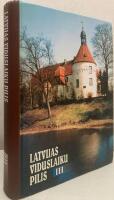 Latvijas viduslaiku pilis III