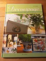 Decoupage dekorera hemma med servetteknik