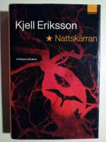 Nattsk&auml;rran : Kriminalroman