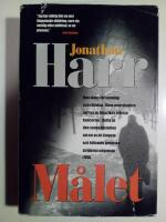 M&aring;let : "en autentisk thriller i r&auml;ttsmilj&ouml;; ett &auml;kta verklighetsdrama"