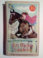 En flicka i sadeln