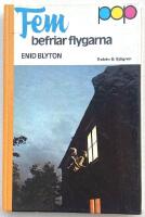 Fem befriar flygarna