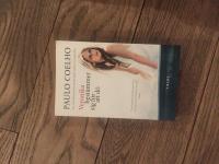 Veronika best&auml;mmer sig f&ouml;r att d&ouml;