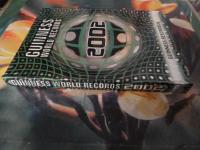GUINNESS WORLD RECORDS 2002