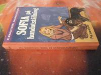 SOFIA P&Aring; HUNDUTST&Auml;LLNING, B. WAHLSTR&Ouml;MS FLICKB&Ouml;CKER 2336