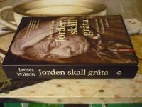 JORDEN SKALL GR&Aring;TA