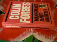 MANNEN MED JANUSANSIKTET