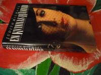 EN KVINNAS H&Auml;MND