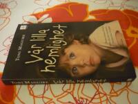 V&Aring;R LILLA HEMLIGHET