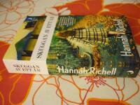 SKUGGAN AV ETT &Aring;R