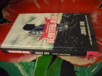 BEAUTIFUL DEAD - JONAS BOK - 