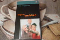 F&Aring;NGAD AV ONDSKAN