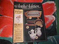 ANTIK & AUKTION NR 1 / 1977 / SYBORD HISTORIEN OM EN PRAKTISK MÖBEL - SLIPADE MODELLER I GLAS