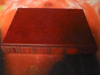 DET B&Auml;STAS BOKVAL: HONUNUNGSMYRAN, MEDAN MIN SK&Ouml;NA SOVER, D&Auml;R SP&Aring;REN SLUTAR, EN BILD UR LIVET