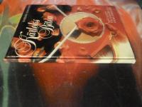 K&Auml;RLEKS BITEN - SM&Aring;TT & GOTT