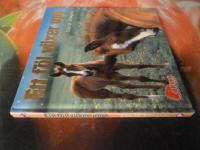 ETT F&Ouml;L V&Auml;XER UPP