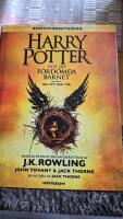 Harry Potter och det f&ouml;rd&ouml;mda barnet. Del ett och tv&aring;