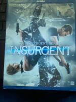 Insurgent : The divergent series