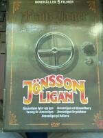 J&ouml;nsson ligan box: J&ouml;nssonligan dyker upp igen + J&ouml;nssonligan och Dynamitharry + Varning f&ouml;r J&ouml;nssonligan + J&ouml;nssonligan f&aring;r guldfeber + J&ouml;nssonligan p&aring; Mallorca - 5 DVD box