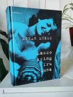 Lasso kring fru Luna