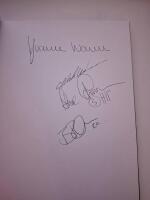 Yvonnes m&aring;l : en kokbok f&ouml;r bajare - SIGNERAD